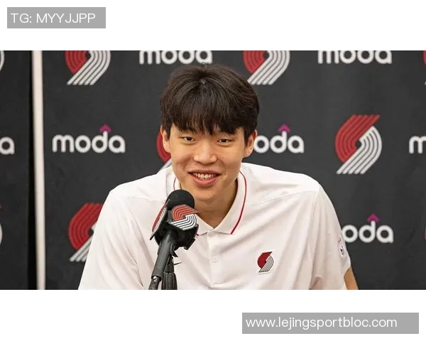 杨瀚森新秀赛季表现起伏属正常现象弗拉格首秀同样经历低谷